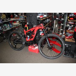 Ducati 1000 1000 Mike Hailwood Replica 90HK 2025