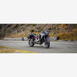 Ducati Multistrada V4S Travel &amp; Radar THRILLING BLACK 2025