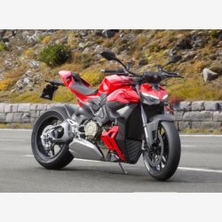 Ducati Streetfighter 1103 V4 214HK 6g 2025