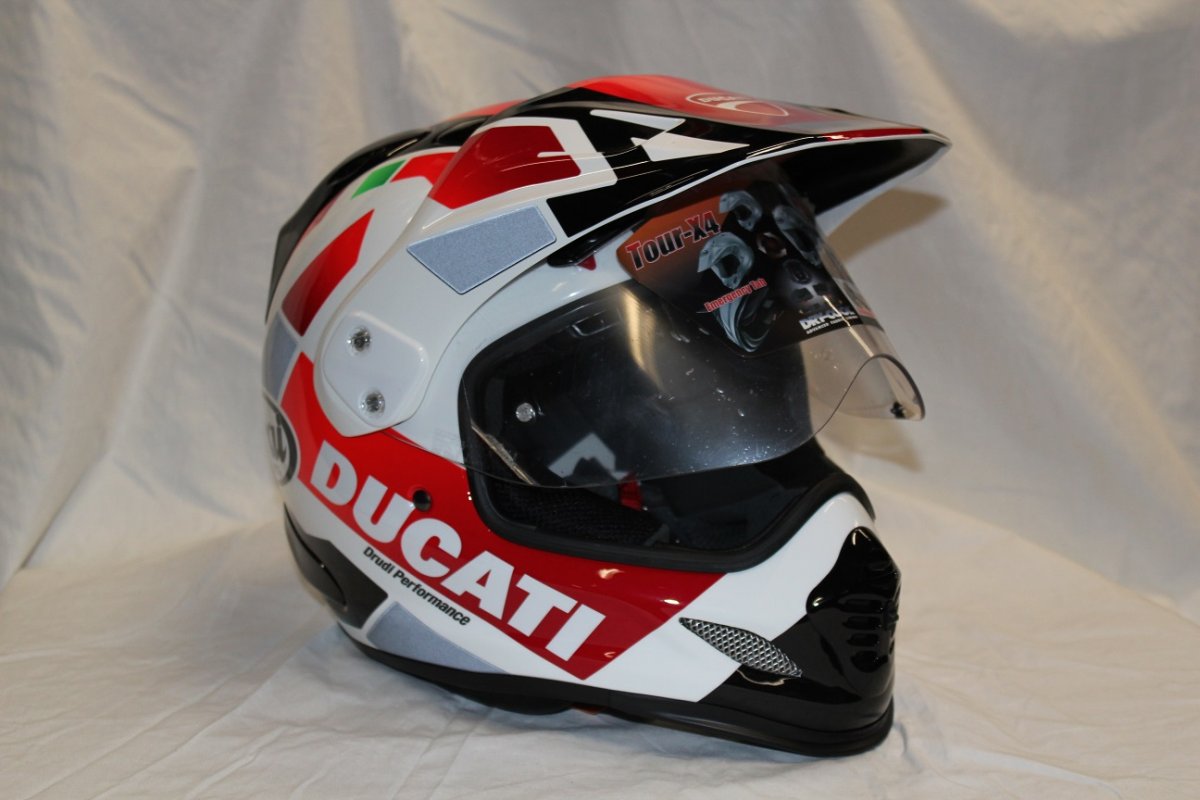 Ducati arai tour store x4