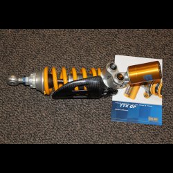 �hlin TTX GP bagd�mper til 1199 Panigale med carbon cover 