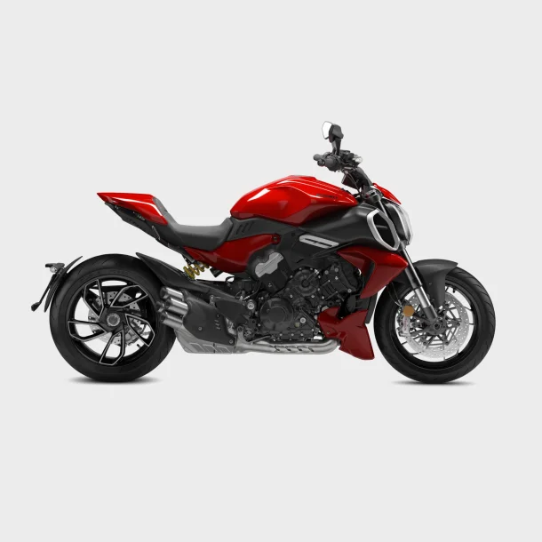 Ducati Diavel V4 Red 2023