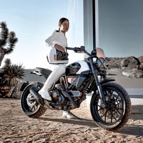 Ducati Scrambler 10th Anniversario Rizoma Edition